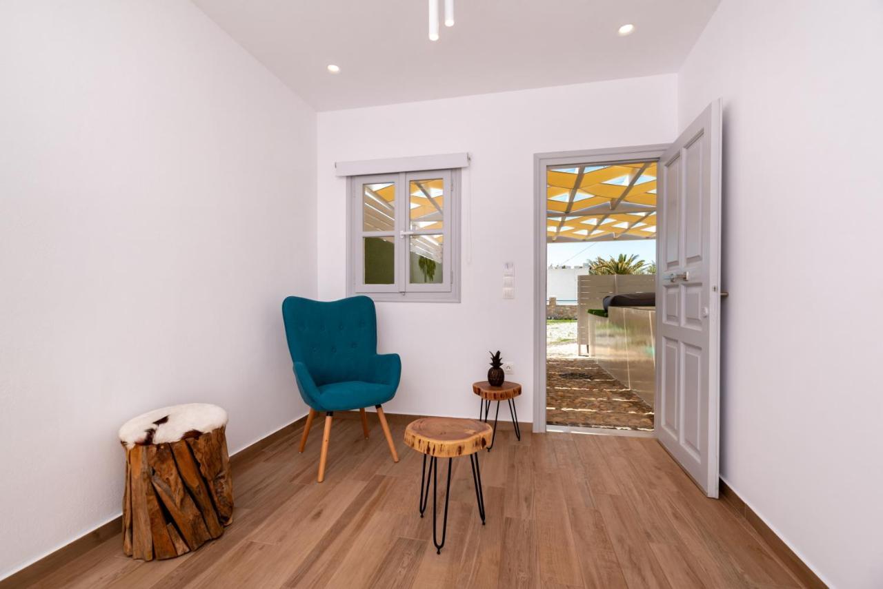 Kasteli Suites Perivolos  Bagian luar foto